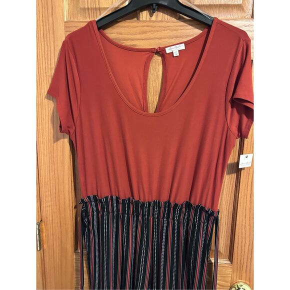 Ultra Flirt Cap Sleeve Pinstripe Wide Leg Jumpsuit Women’s Plus Size 1X - Picture 4 of 13